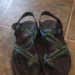 Chacos sz 8